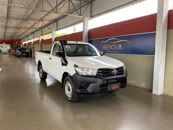 TOYOTA HILUX 2.8 4X4 CS 16V TURBO DIESEL 2P MANUAL TOYOTA HILUX 2.8 4X4 CS 16V TURBO DIESEL 2P MANUAL